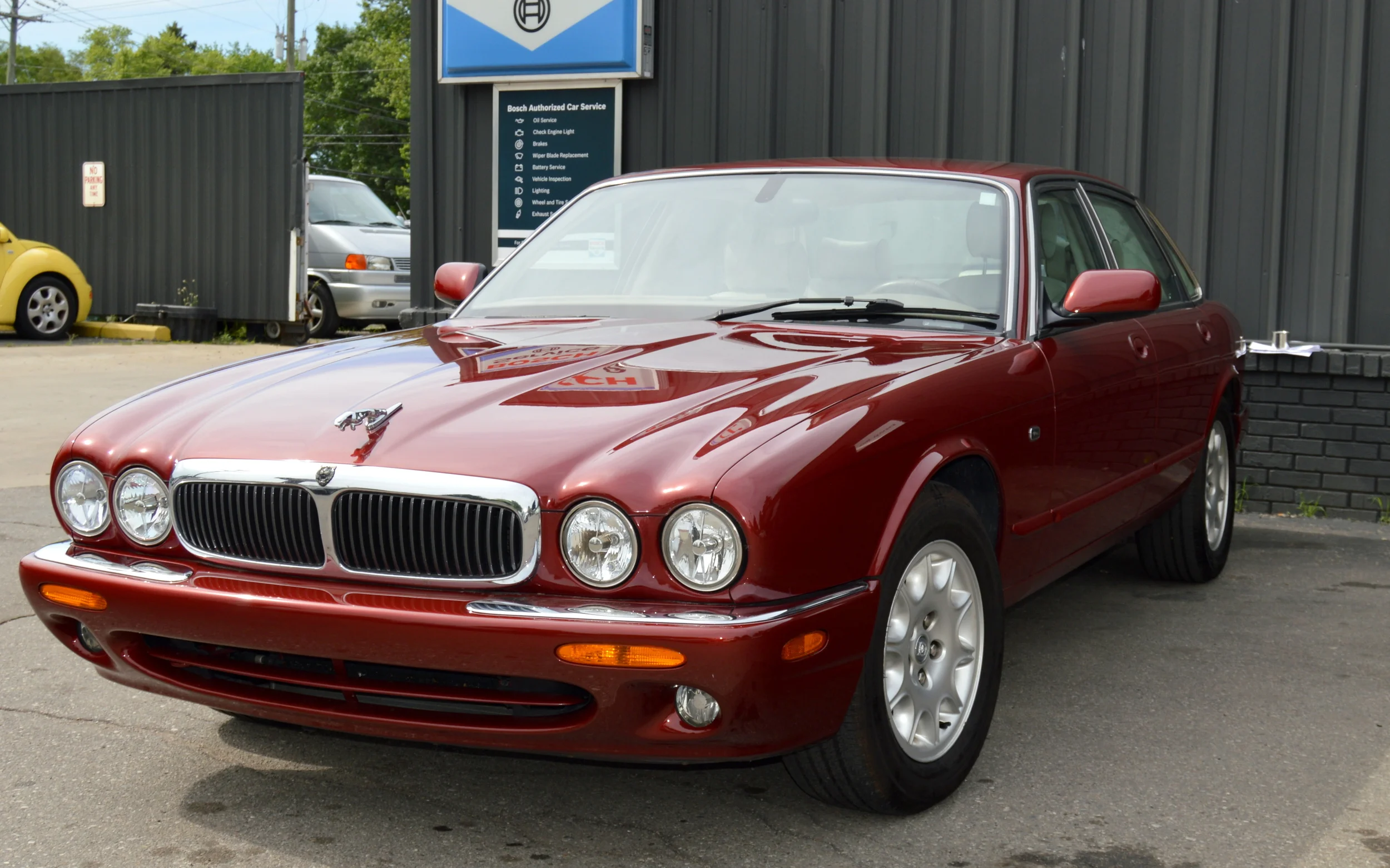 Steve's European Automotive — 2003 Jaguar XJ8 - Low Mileage-SOLD